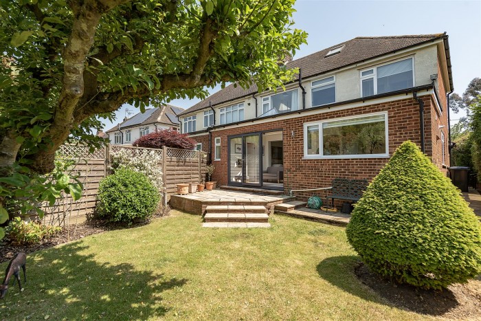 View Full Details for Bullens Green Lane, Colney Heath, St. Albans