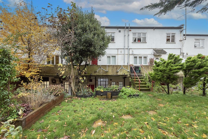 Images for 15 London Road, St. Albans