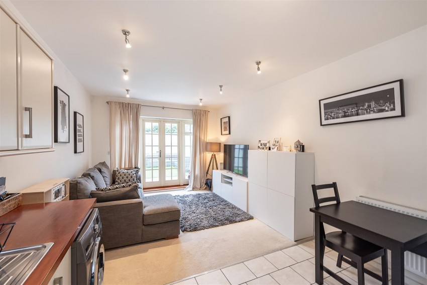 Images for 42 Park Street, St. Albans