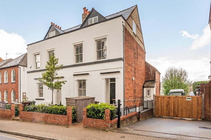 View Full Details for Alma Road, St Albans, Hertfordshire