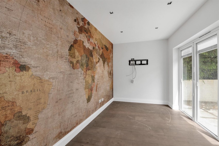 Images for Burston Drive, Park Street, St. Albans
