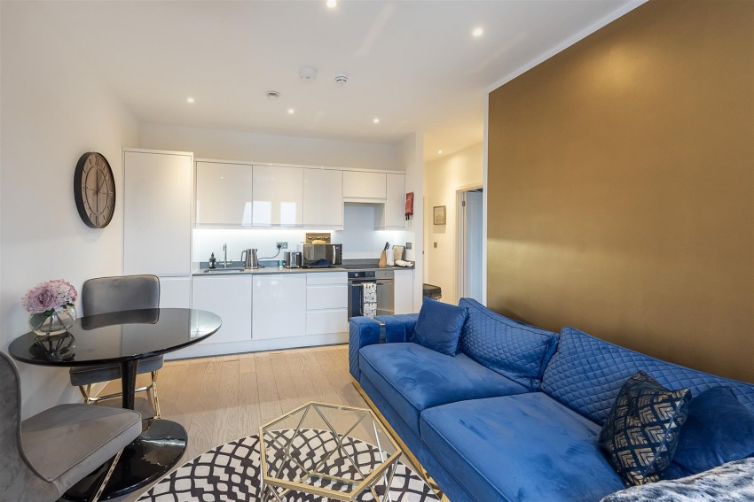 Images for Grosvenor Road, St. Albans