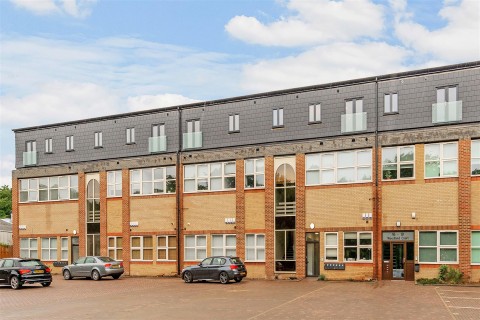 Woodland Court, Soothouse Spring, St Albans, Herts - EAID:DANIELSSAAPI, BID:1