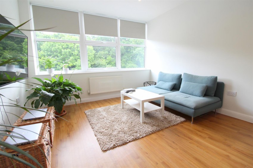 Images for Woodland Court, Soothouse Spring, St Albans, Herts