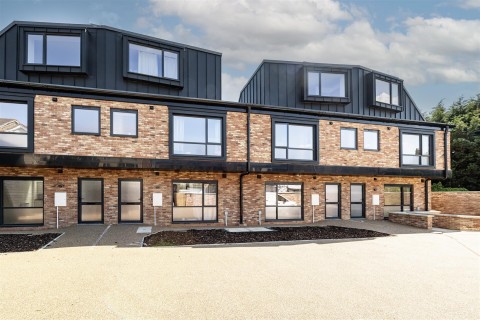 Hatfield Road, St. Albans - EAID:DANIELSSAAPI, BID:1
