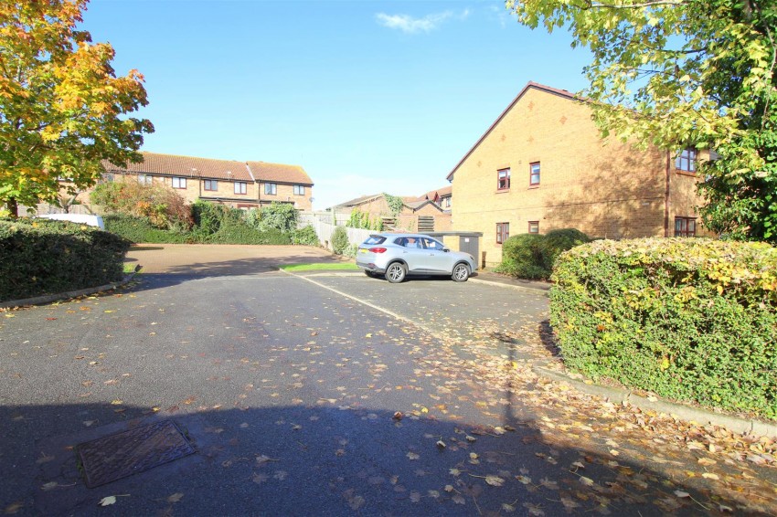 Images for Milford Close, St. Albans