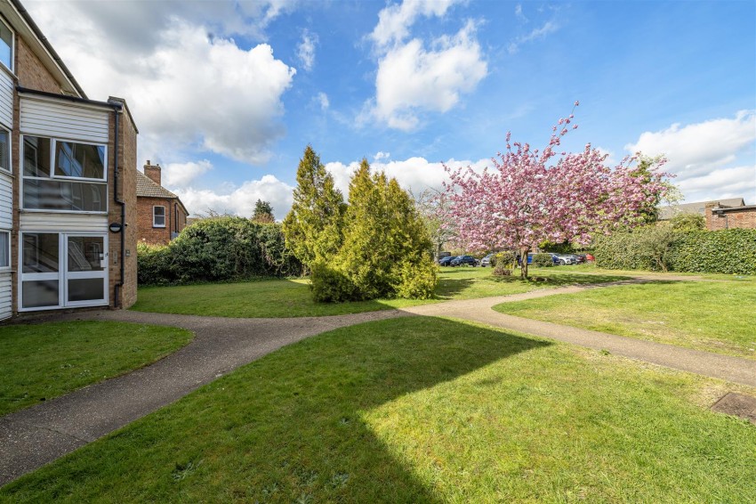 Images for Meadow Close, London Colney, St. Albans