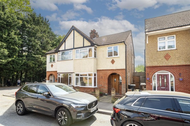 Wynchlands Crescent, St. Albans