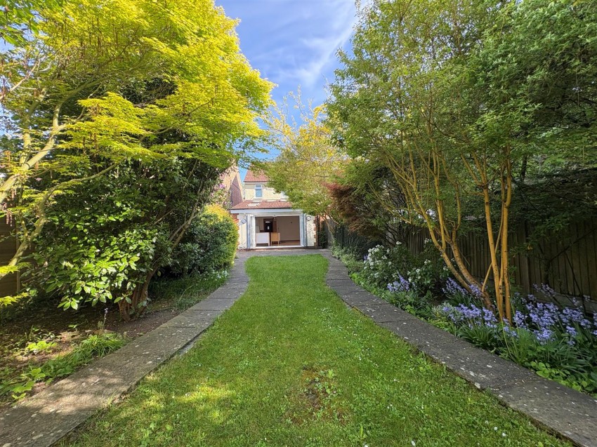 Images for Wynchlands Crescent, St. Albans