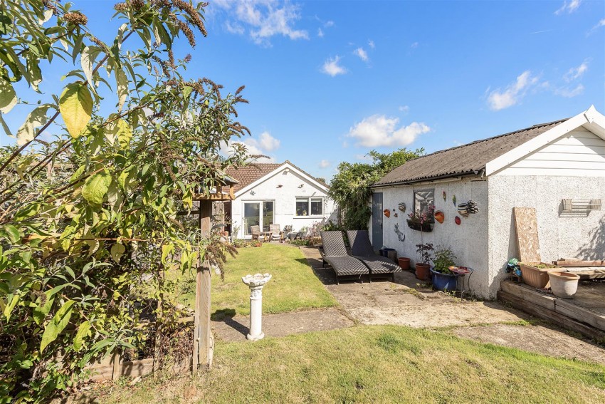 Images for Driftwood Avenue, St. Albans