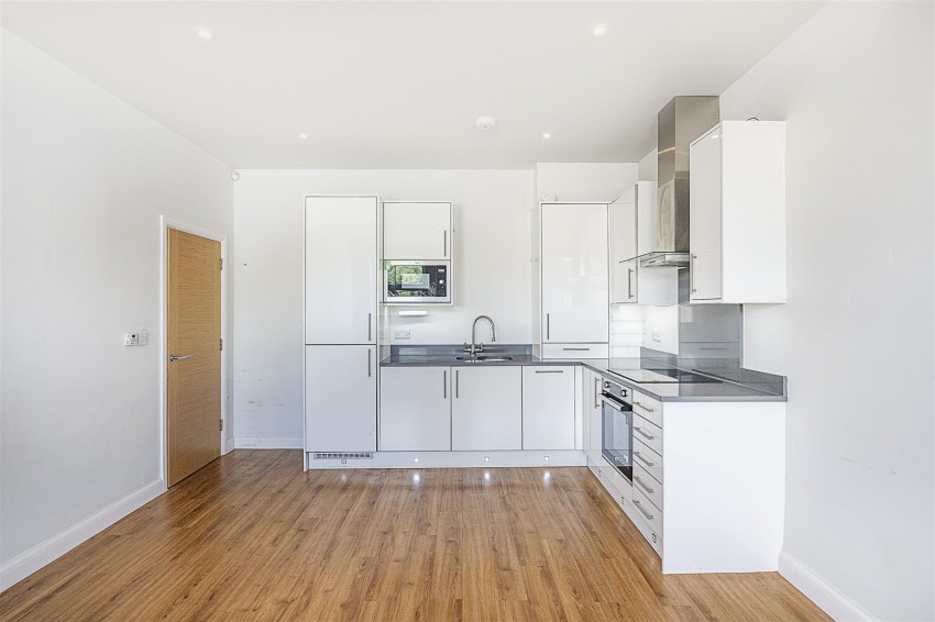 Images for Woodland Court, Soothouse Spring, St Albans