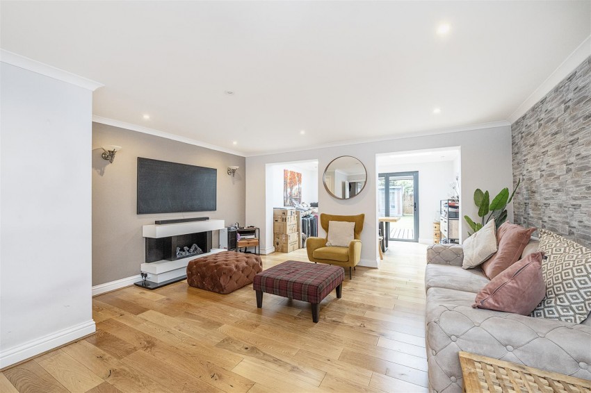 Images for Stonecross Close, St. Albans