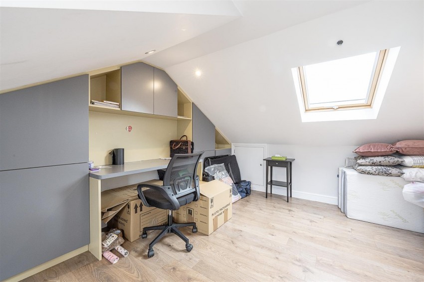 Images for Stonecross Close, St. Albans
