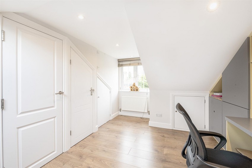 Images for Stonecross Close, St. Albans
