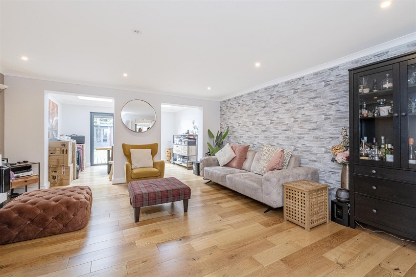 Images for Stonecross Close, St. Albans
