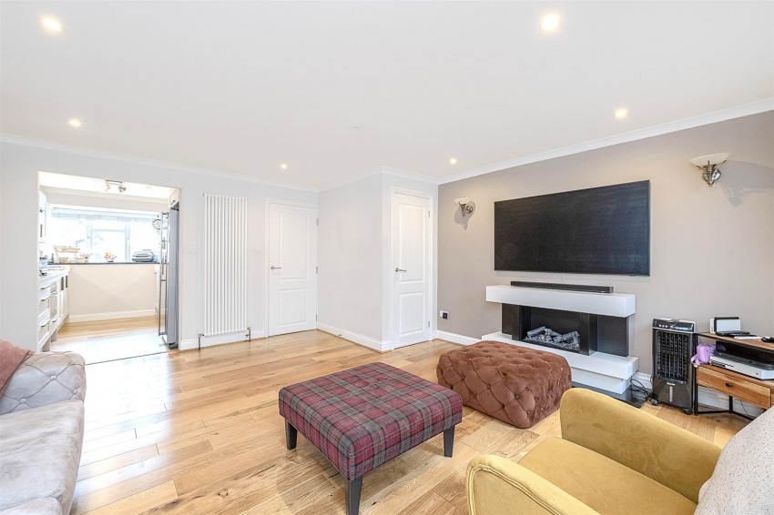 Images for Stonecross Close, St. Albans