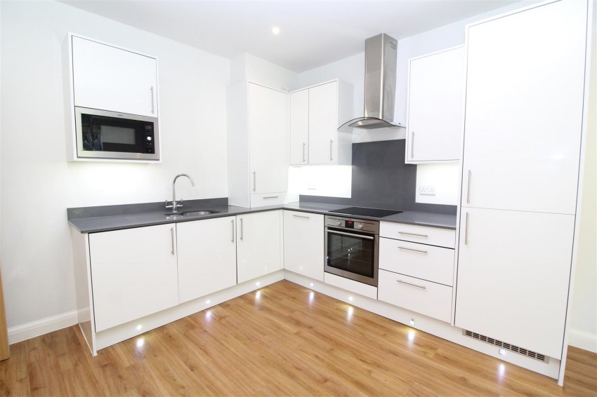 Images for Woodland Court, Soothouse Spring, St Albans