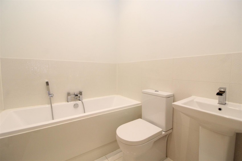 Images for Woodland Court, Soothouse Spring, St Albans