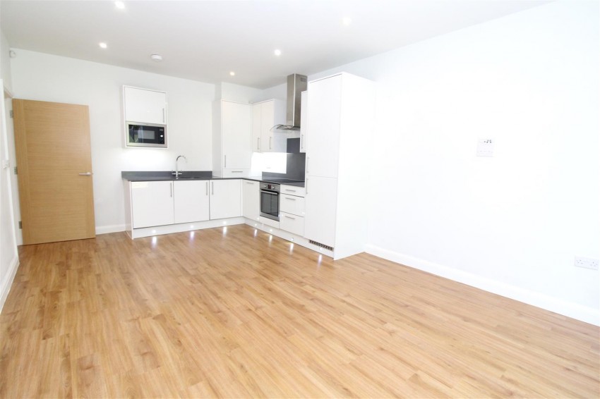 Images for Woodland Court, Soothouse Spring, St Albans