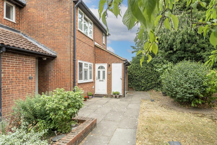 Images for Albany Mews, North Orbital Road, St Albans