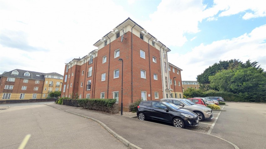Images for Mistral Court, Bakers Close, St Albans