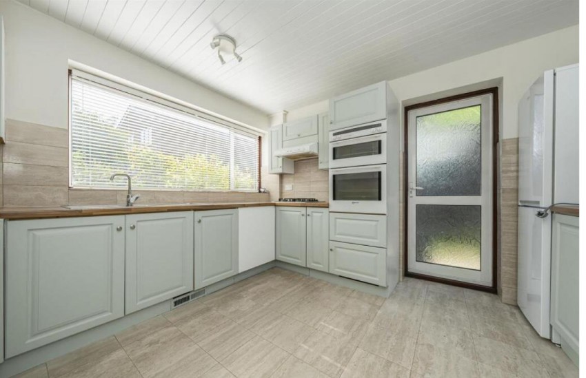 Images for Pine Grove, Bricket Wood, St. Albans